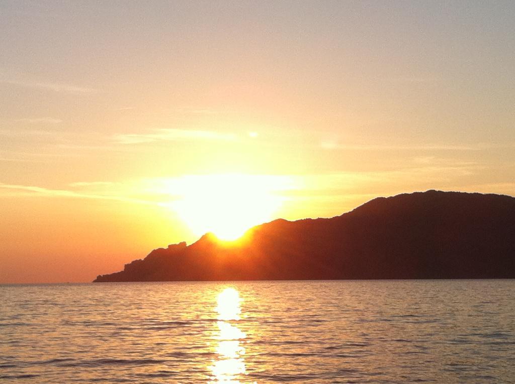 Отель Capo D'Orto - Porto - Corse Экстерьер фото
